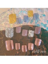 リリフリー(riri Free)/ミラーネイル