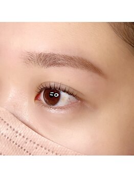 リエ(Lier)/まつ毛パーマ+アイブロウWax