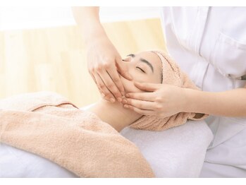 らたす(Ra+)/小顔エステ 60分 ¥6600