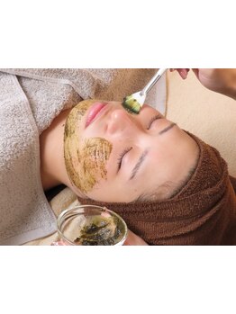 ホウレイ線・たるみ改善！予防ケア