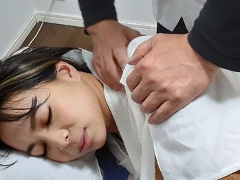 ほぐし手らくだの写真/【10時～19時限定価格！60分計3,980円】リーズナブルな価格のもみほぐしで日頃の疲れを解消♪