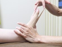 距骨サロン 宇都宮店/アーチをサポートするテーピング