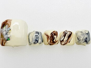 ファンネイル(FUN NAIL)/♪45分フット定額7150円→5500円