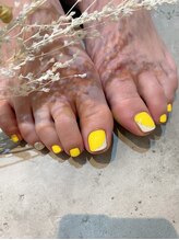 エム(em)/フットネイル