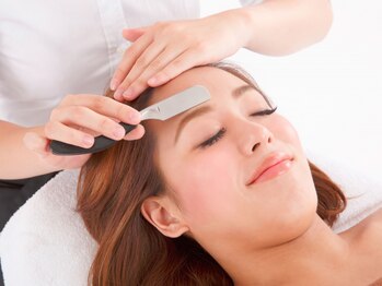 オカオビューティー 枚方市駅前南口店(okao beauty)の写真/【ワントーンUP】速攻美肌シェービング40分￥7,150→￥6,000～シェービングで驚きの効果☆