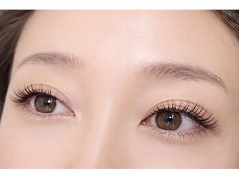 アイラッシュ リゾート メガミ 宝塚店(EYELASH RESORT MEGAMI)/パリジェンヌラッシュリフト♪