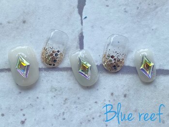 ネイルアンドまつげエクステ ブルーリーフ 四谷三丁目店(Blue Reef)/キラキラネイル