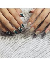 クララハンダ(CLALA Handa)/ニュアンス×フレンチ