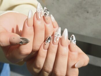 ネイルズイブ マーチ 天満店(nails ibu MARCH)の写真/毎月変わるMARCHオリジナルデザインで最新アートがお得に出来ちゃう“ワンホン/Y2K/韓国系”デザインも豊富