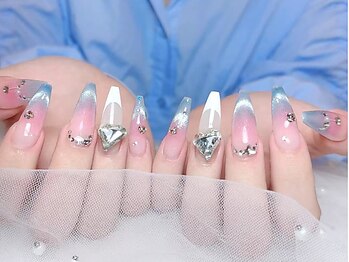 アイナ(Aina)の写真/【定番～最新デザインまでプロにお任せ】視線を集める厳選デザイン多数！思わず見惚れる大人可愛い指先へ♪