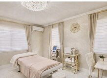 トータルエステサロン ラ ブリーレ/ラブリーレ自慢の施術ルーム1♪