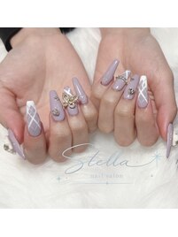 ラベンダー×蝶々ネイル