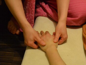 ビーラボ 八丁堀店/【ハンドマッサージ】