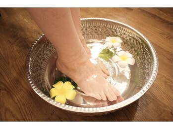 ポーラ センター北駅前店(POLA)/【ボディ】フットケアは足湯から