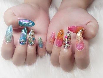 ハーモニー(Harmony)/マーメイドネイル