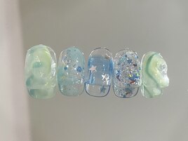 きらきらニュアンスネイル