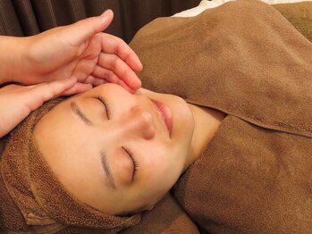 銀座マツナガ 東京駅店(GINZA MATSUNAGA)/ハンドフェイシャルマッサージ