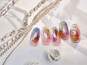 フルールソンネイル(fleur son nail)の写真/OLやママさん必見!季節とトレンドを融合させたシンプル&ニュアンスネイルをご提供☆丁寧ケアでモチも抜群◎