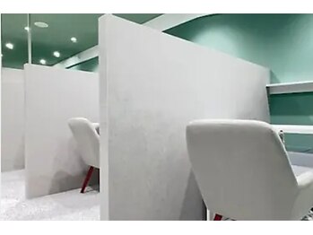 Byul nail【フィルイン専門サロン】韓国/ワンホン/長さだし【8/1 NEW OPEN(予定)】の写真/【横浜駅NEWOPEN】足元からかわいく♪丁寧なケアで美しいフットネイルをご提案/持ち込みデザインも大歓迎◎