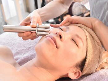 ソルナ(SOLUNA)/フェイシャル★台湾式排酸術