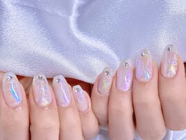 透け感オーロラホイルネイル