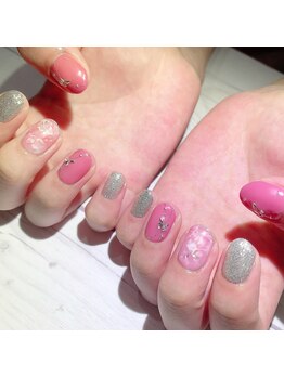 ロエルビューティーサロン(Loel BEAUTY SALON)/綺麗めデザイン