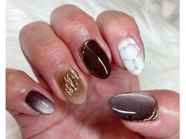 クロコダイルネイル