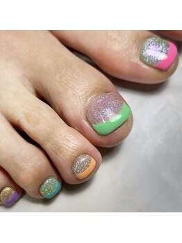 セクションプラス 吉祥寺(SECTION+)/フットカラフルフレンチネイル