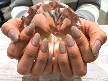 プラス セカンド(Plus 2nd)/シンプルグレージュ♪