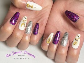 【ロングネイル】スタッズネイル