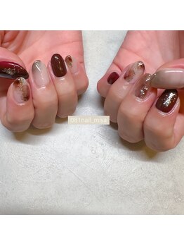 ゼロハチイチ(081)/秋のニュアンスネイル