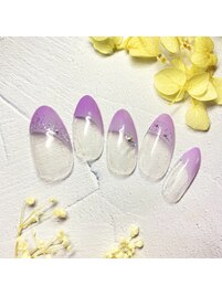 斜めフレンチネイル
