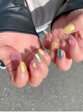 エム(em)/カラフルネイル