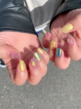 カラフルネイル