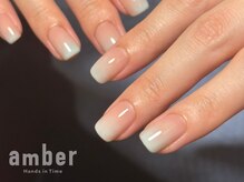 アンバー(amber)の雰囲気（一人ひとりの肌色に馴染む調合。相談しながら作る唯一無二の彩り）