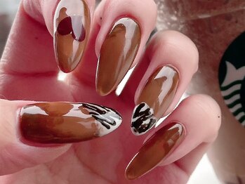 キャッツアイ東京 新宿店(Cat's eye TOKYO)/カフェフラッペ風アート