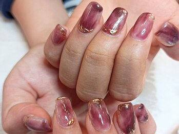 ハロ(Halo)/ニュアンスネイル