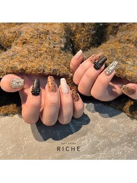 大人チョコカラーネイル