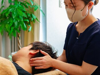 ルーツクルール(Roots Couleur)/至福のヘッドスパで自律神経ケア