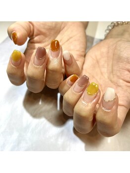 リファインネイル(refinenail)/くすみぬりかけフレンチ