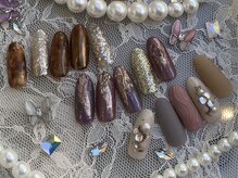 アールイー 阿倍野区昭和町店(re;)の雰囲気(店内サンプル200種類以上♪パーツも豊富にございます★)