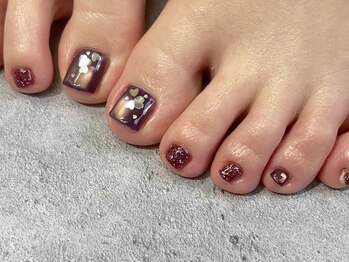 エルマナ ネイル(Hermana NAIL)/埋め込みハートホロフット