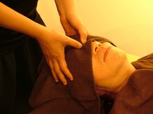 スマイルハンド 大阪駅前第1ビル店/ヘッドマッサージ眼精疲労ケア付