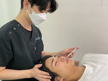 シンメトリー 上野店の写真/【御徒町駅徒歩4分×平日21時迄営業】家事の合間や、仕事・学校帰りの隙間時間を有効活用!!メンズ支持率◎