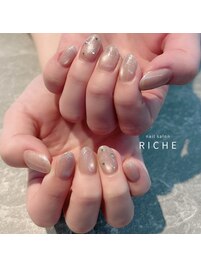 秋の上品推し活ネイル♪