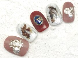 パイソンネイル　11500円