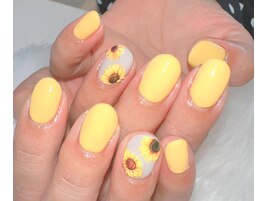 ひまわりネイル