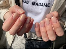 シェリーラメール 渋谷(cherielamer)/ベージュオーロラネイル ￥6,700