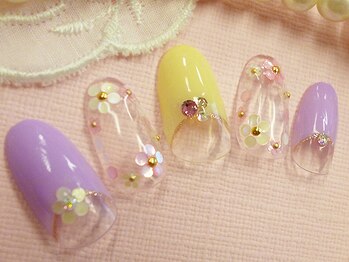 ネイルサロンレアリッチ 銀座店(Rare Rich)/ オフ無料★初回¥6990