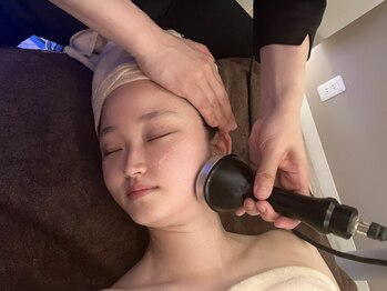 ラシェス ハスダ(luscious hasuda)/顔キャビ【小顔/しわケア】